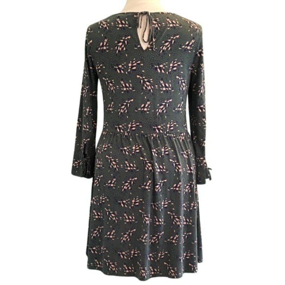 Boden Posie Long Flair Sleeve Keyhole Tie Neck Green Floral Knit Dress Size 12 - Picture 4 of 7